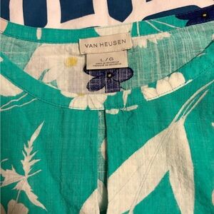 Van Heusen Teal and White Floral Top